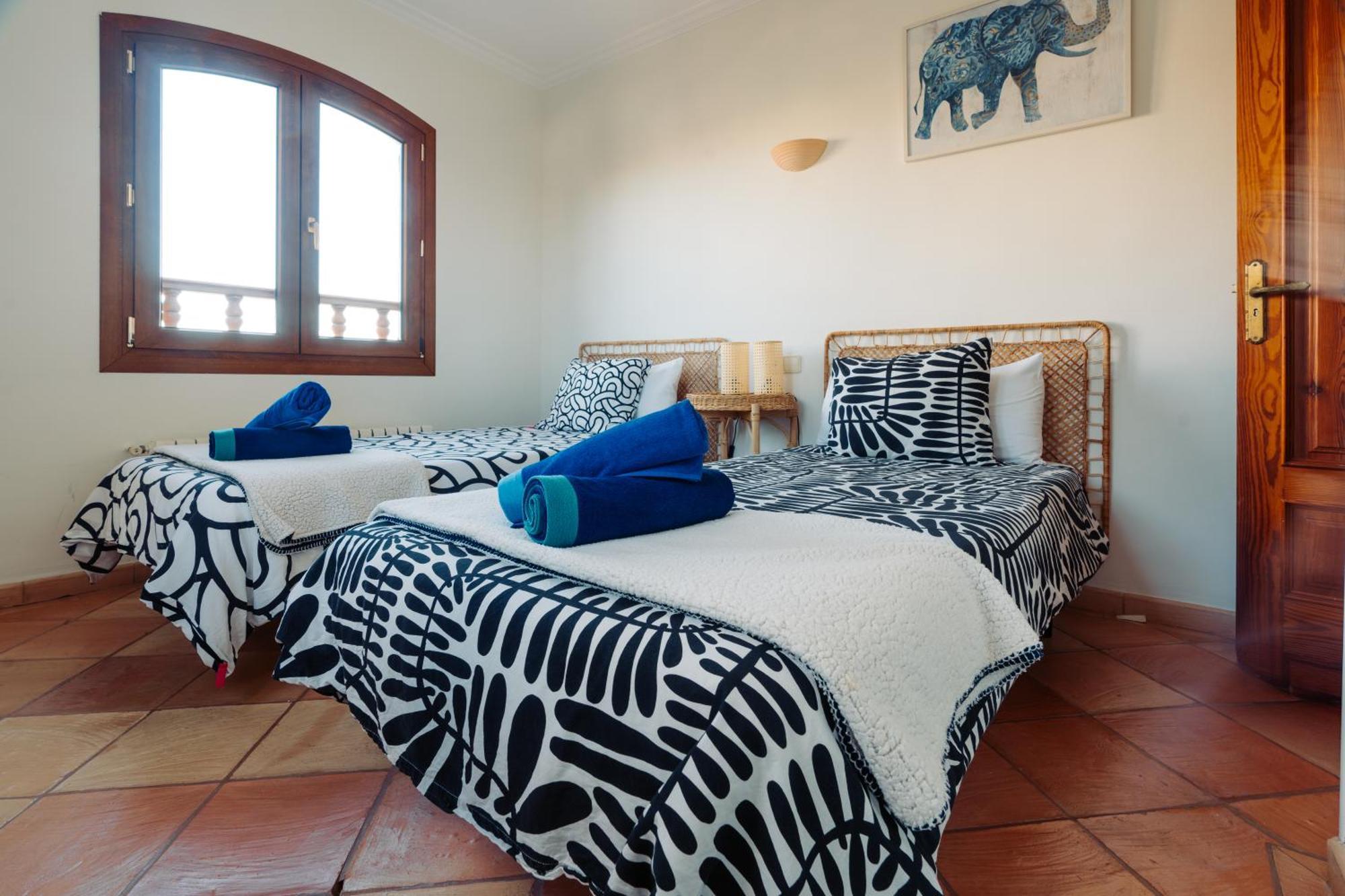 Mallorca Finca Haus Mit Pool Direkt Am Meer Es Trenc, Bootstour Moeglich Appartement *